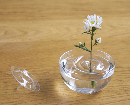 Floating vase 2